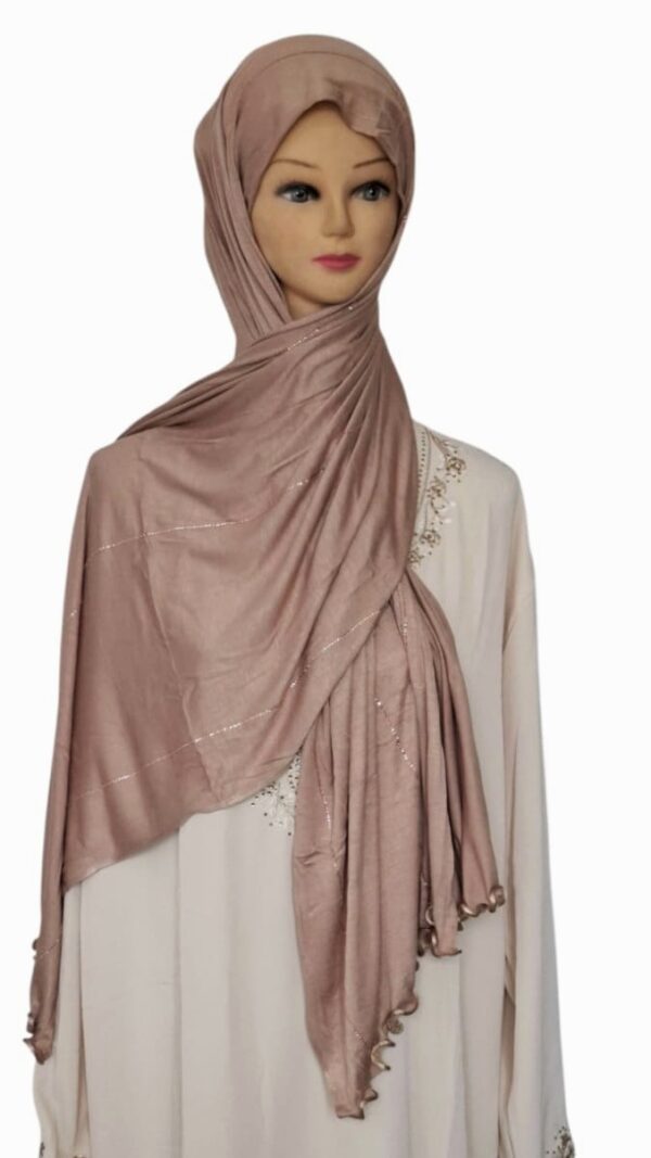 Hijab Frisé Élégant – Léger, Doux et Respirant – Image 9
