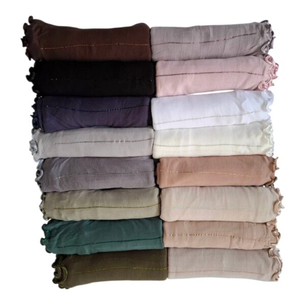 Hijab Frisé Élégant – Léger, Doux et Respirant – Image 8