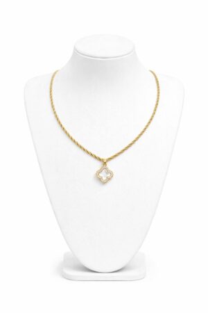 Collier doré avec pendentif trèfle – Acier inoxydable