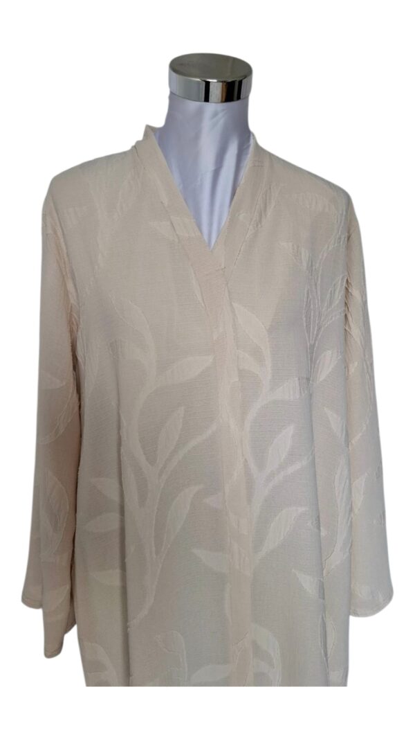 Robe à motifs floraux brodés – Taille unique – Image 8