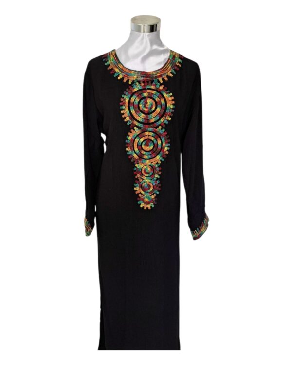 Robe orientale brodée – Image 7
