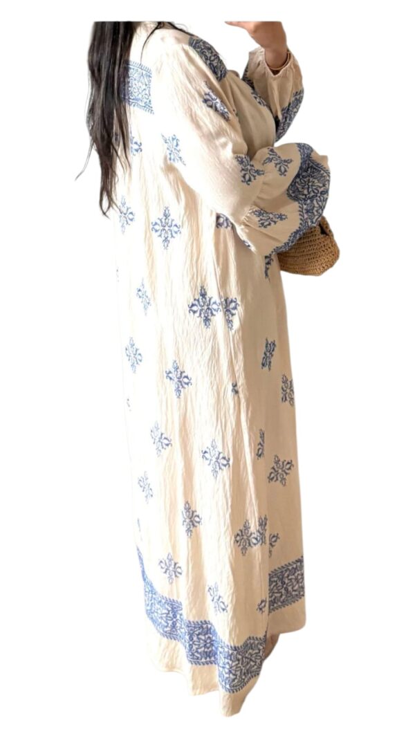 Robe Longue Brodée en Coton – Élégance Bohème – Image 8