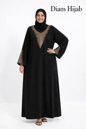 Robe longue ornée de strass – Élégance et raffinement ✨