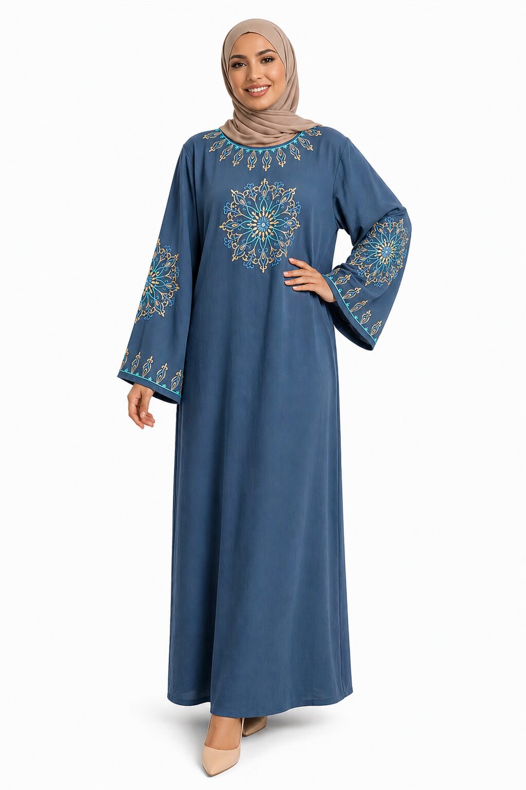 Robe brodée d'été – Tissu fluide et léger