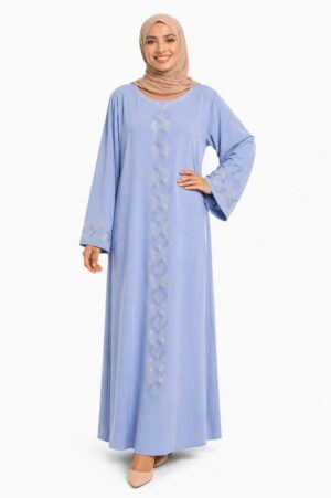 Robe à strass – Tissu fluide pour l’été